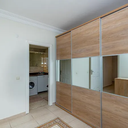 Center House - Double Or Whole Homestay *