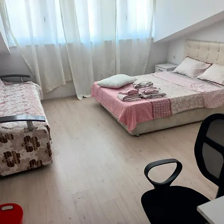 Privatunterkunft Center House - Double Or Whole *