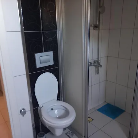 Center House - Double Or Whole